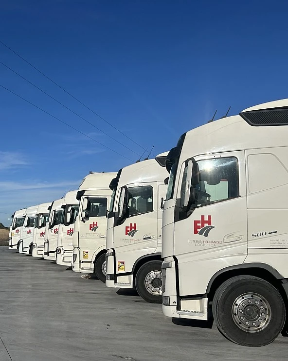 Logística Esteban Hernández. Transporte de mercancías  a granel y envasados.